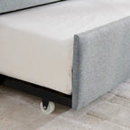 Graues Polster-Tagesbett mit Ausziehbett
