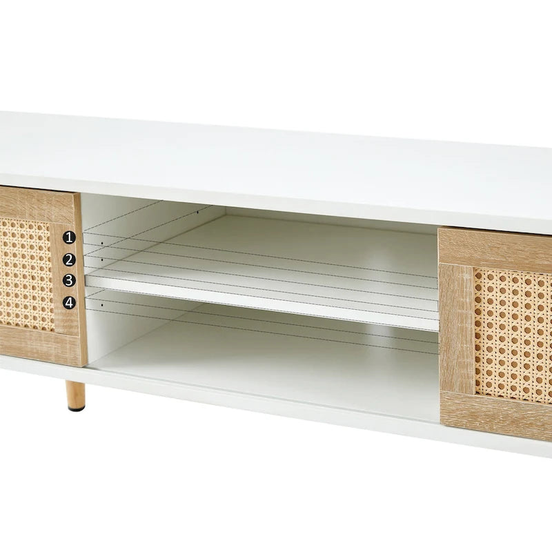 TV-Schrank mit Schiebetüren aus Rattan und verstellbarer Ablage