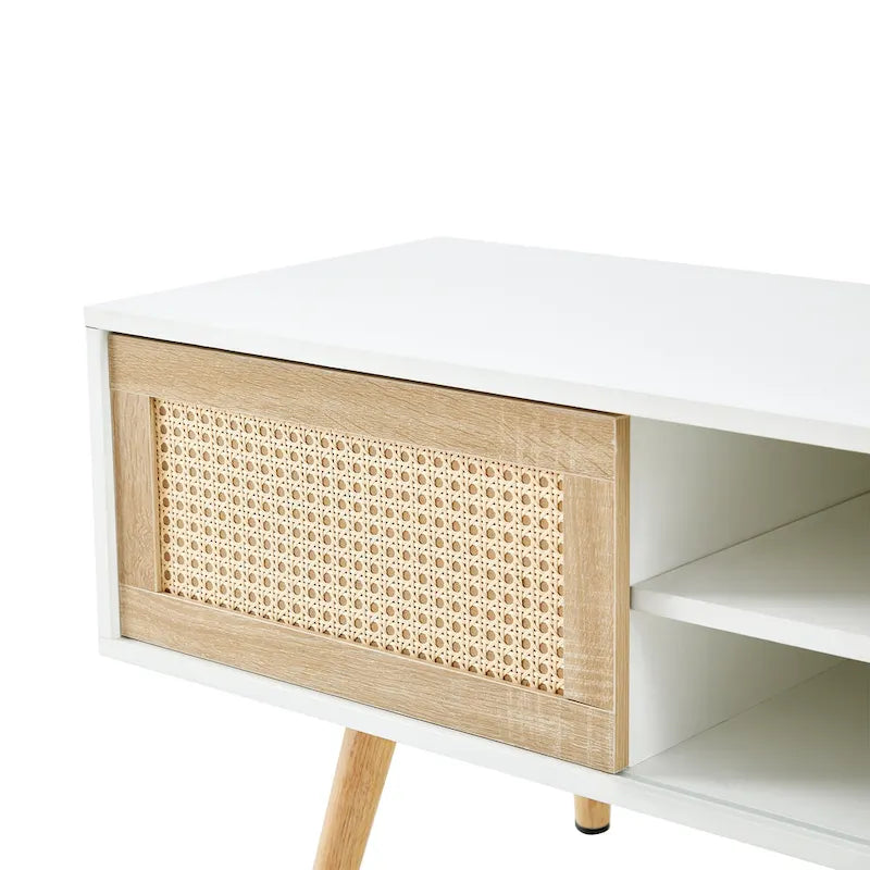 TV-Schrank mit Schiebetüren aus Rattan und verstellbarer Ablage