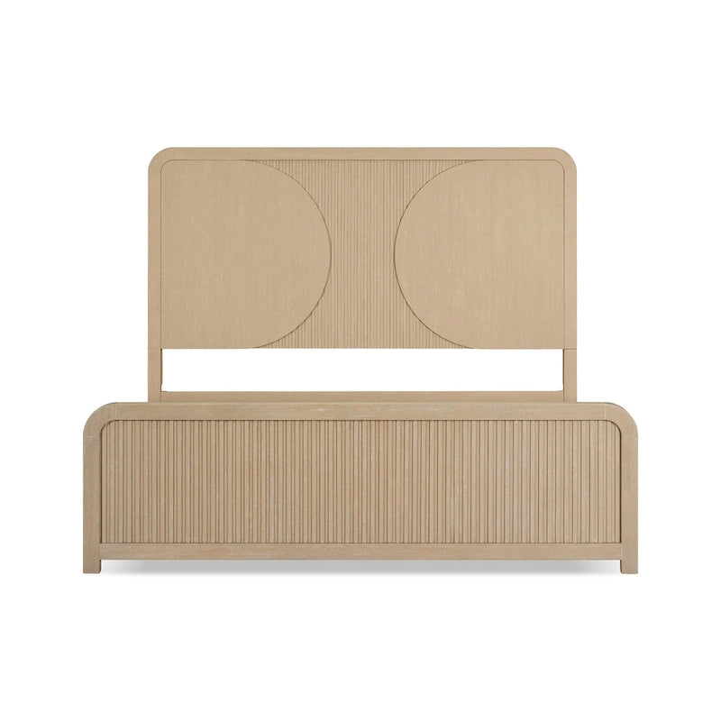 Letto a pannelli in legno di rubberwood con dettagli scanalati
