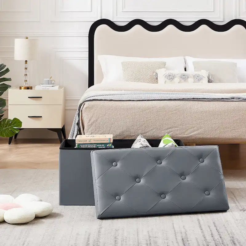 Pouf contenitore pieghevole con piano capitonné
