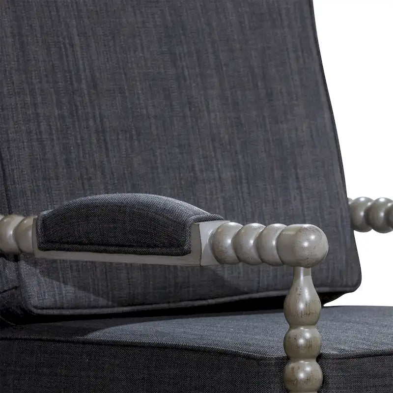 Poltrona in tessuto con struttura in legno
