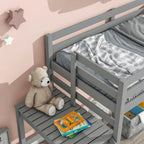 Letto soppalcato basso con piattaforma e scaletta