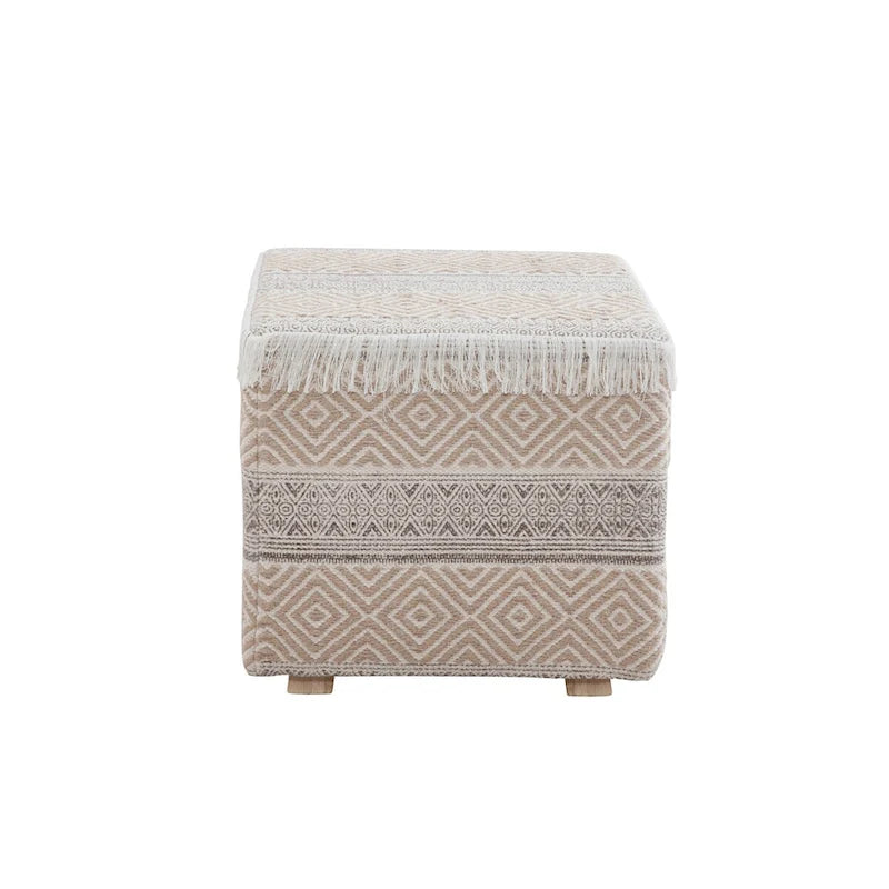 Quadratischer gepolsterter Ottoman-Hocker